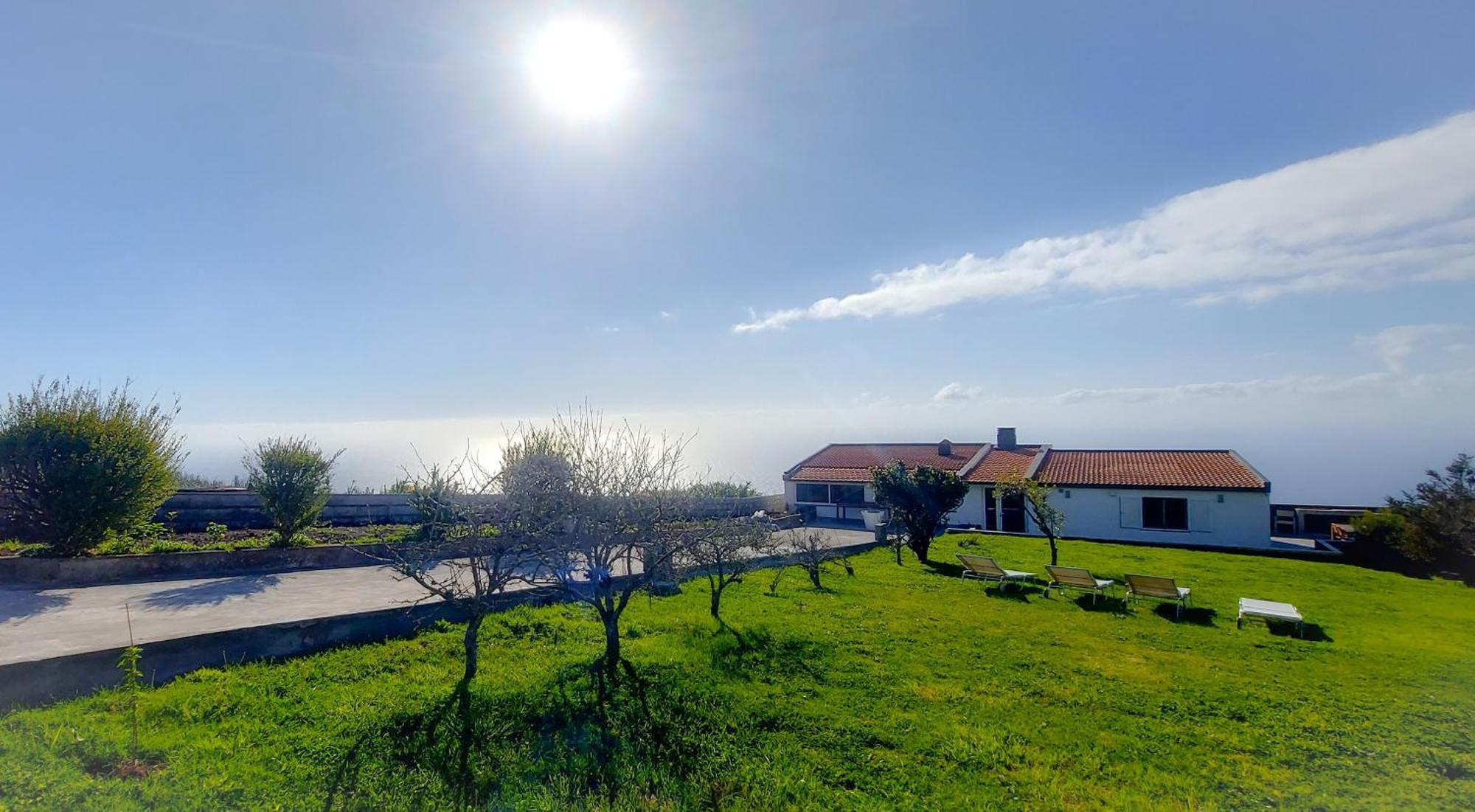 Holiday home Quintinha Achadas